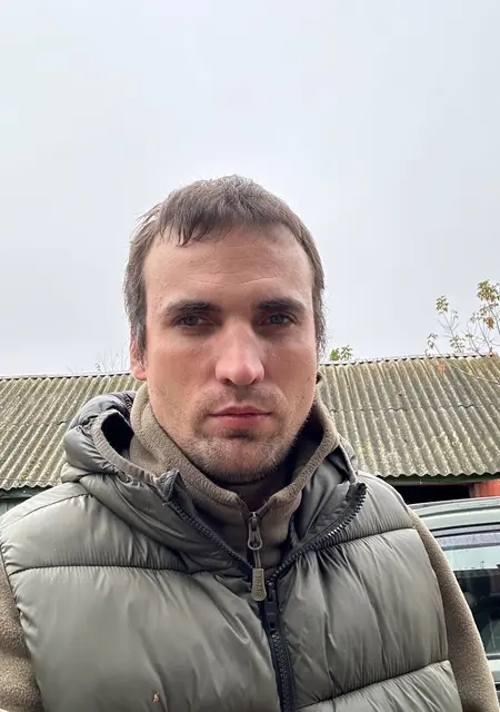 Я Дмитро, 36 років, знайомлюсь для дружби у Харкові