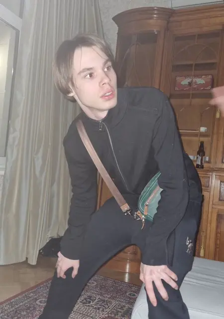 Я Макс, 18, знакомлюсь на одну ночь в Лондоне