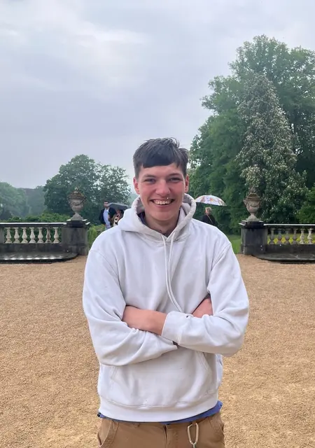 Gaspard из Монтрей, ищу на сайте постоянные отношения