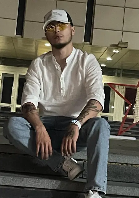 Я Александр, 25, знакомлюсь для общения в Брюсселе