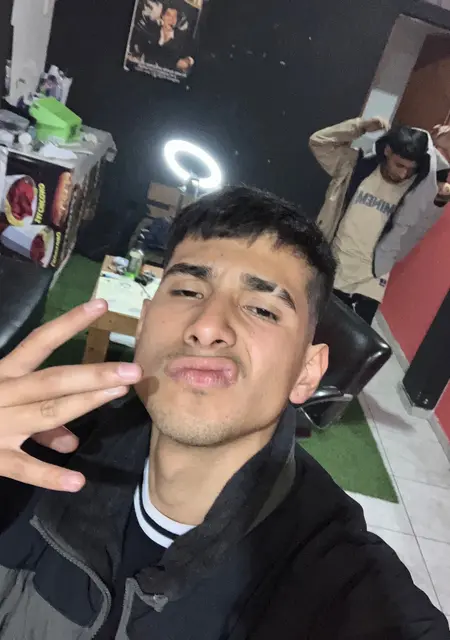 Я David, 23, знакомлюсь на одну ночь в Лиме