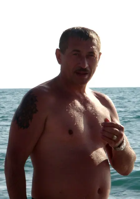 Андрей из Гомеля, ищу на сайте знакомства на одну ночь