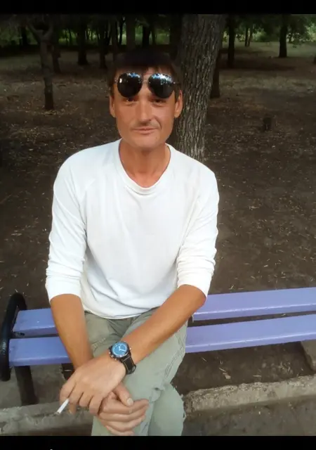 Сергей з Краматорська, мені 47 років, познайомлюсь на одну ніч