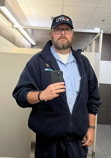 Sugarsteve из Зутермер, мне 53, познакомлюсь для постоянных отношений