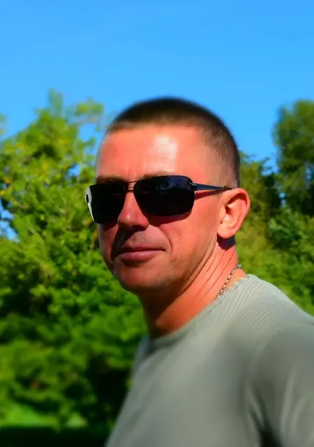 Твой из Новополоцка, мне 49, познакомлюсь для дружбы