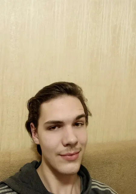 Я Роман, 23, знакомлюсь без обязательств в Краматорске