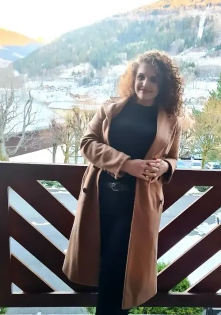 Я Tina, 33, знакомлюсь в Париже