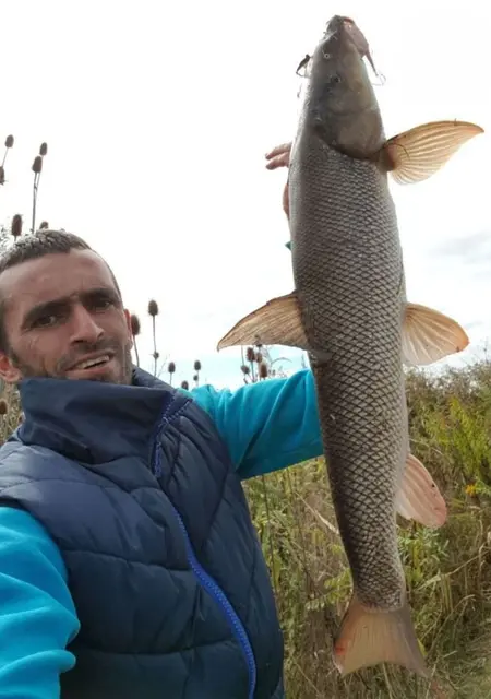 Cosmyn из Бухареста, мне 41, познакомлюсь