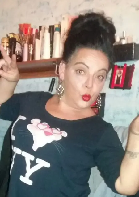Soy Ana Isabel, 45 años, conociéndome para relación abierta en Madrid
