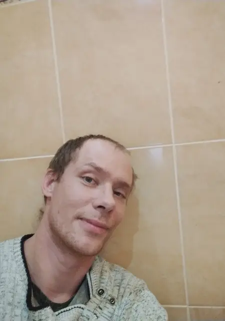 Я Макс, 36 років, знайомлюсь без зобов'язань у Ясинувата