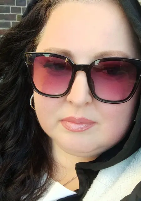 Я Nata, 42, знакомлюсь без обязательств в Мёнхенгладбах