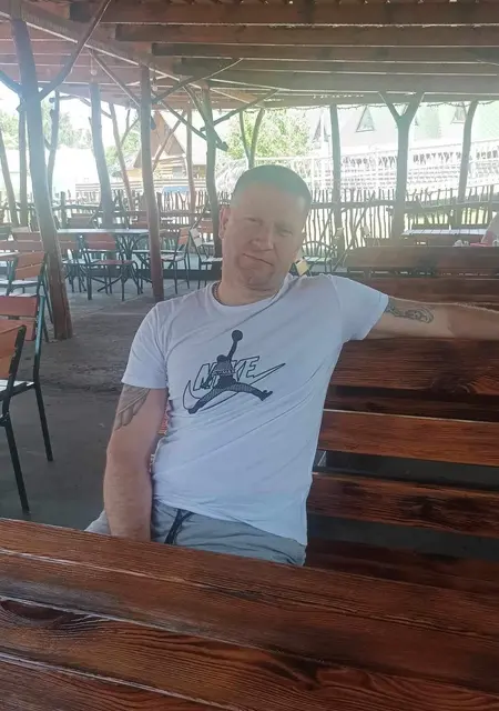 Viktor из Богодухівших, мне 46, познакомлюсь без обязательств