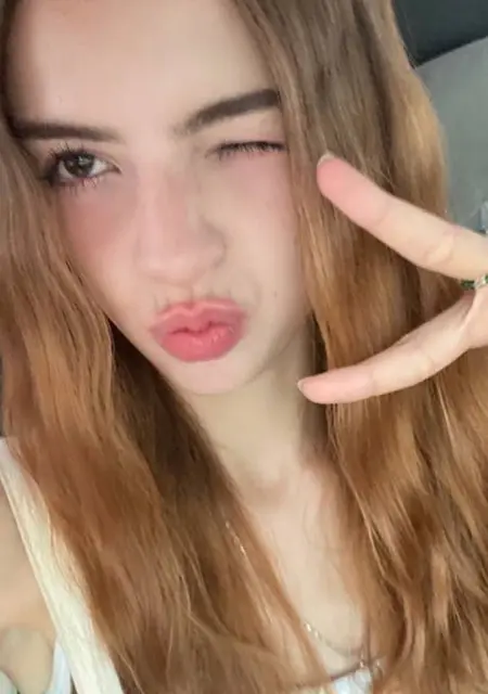 Я Снежана, 22, знакомлюсь для приятного времяпровождения в Вене