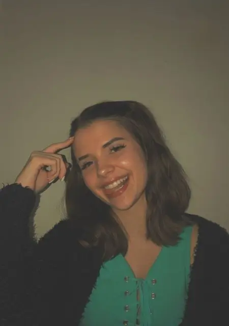 Я Nikoll, 22, знакомлюсь в Афинах