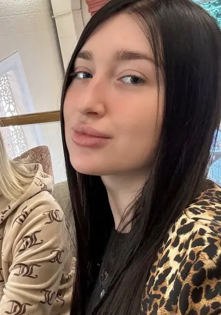 Я Nastia, 22 років з Івано-Франківська, шукаю знайомство для спілкування