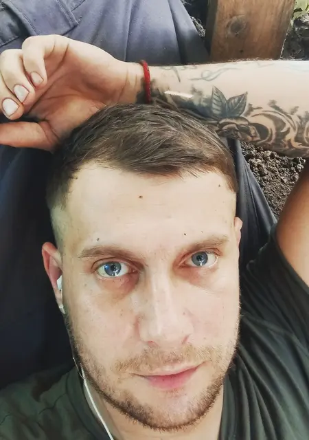 Я Евгений, 31, знакомлюсь без обязательств в Киеве