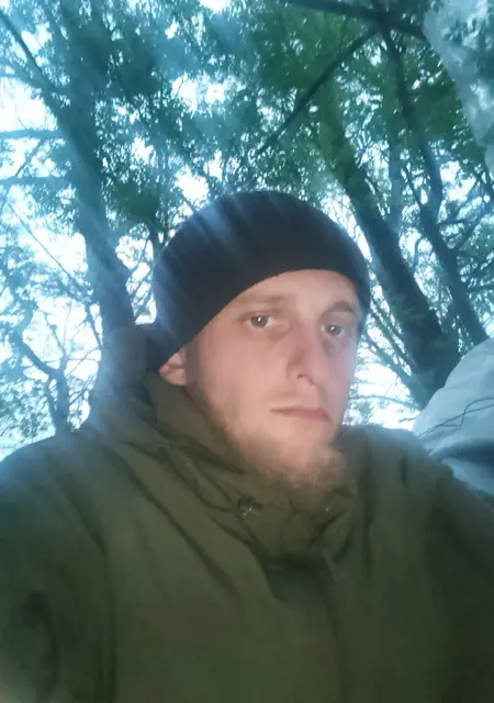 Джендос из Ясиноватой, мне 29, познакомлюсь на одну ночь