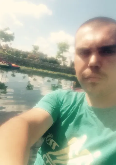 Петро из Тернополя, ищу на сайте приятное времяпровождение