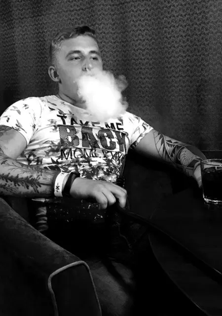 Я Макс, 29, знакомлюсь без обязательств в Жлобине