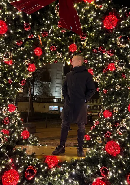 Віталій из Бельско-бялы, мне 27, познакомлюсь на одну ночь