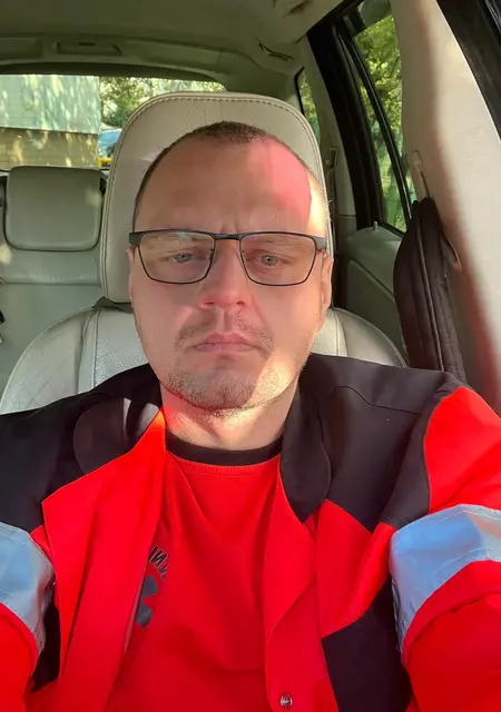 Я Marcin, 43, из Кракова, ищу знакомство для приятного времяпровождения