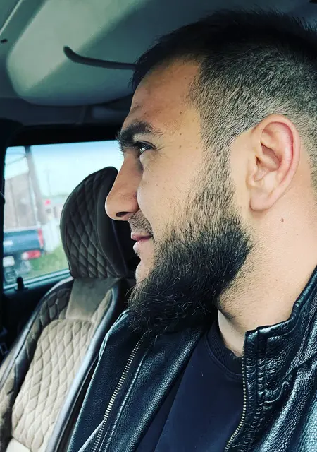 Я Ахмед, 31, из Ошмянов, ищу знакомство для приятного времяпровождения