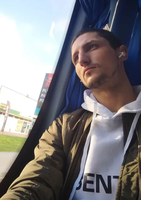 Я Ромасм, 30, знакомлюсь без обязательств в Познани