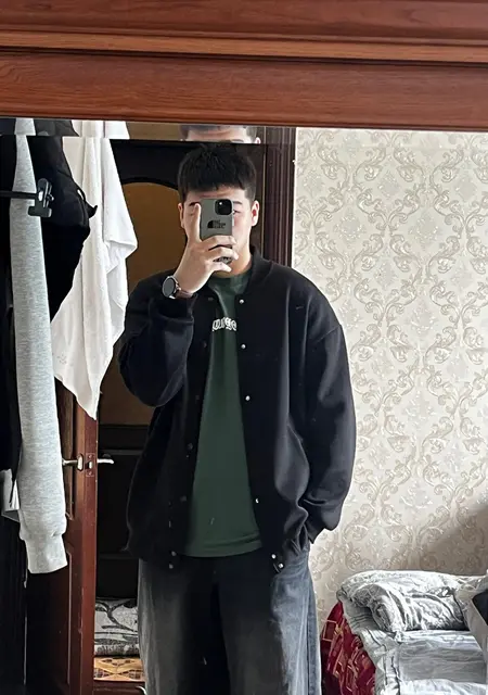 Я Арнур, 19, знакомлюсь без обязательств в Астане