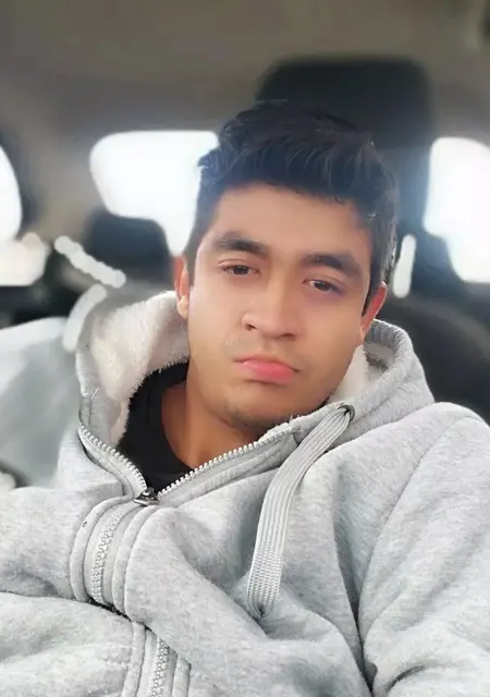 Rockstar из Толука-де-лердо, мне 24, познакомлюсь для приятного времяпровождения