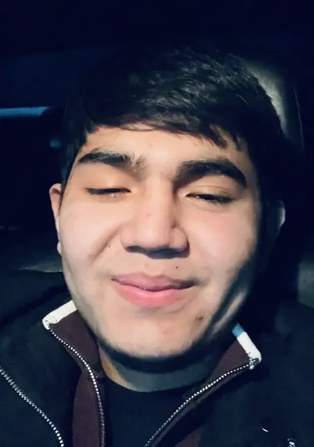 Я Zhasulan, 18, из Шымкента, ищу знакомство для вирта