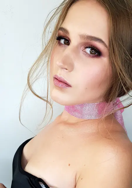 Маша из Чернигова, мне 24, познакомлюсь для приятного времяпровождения