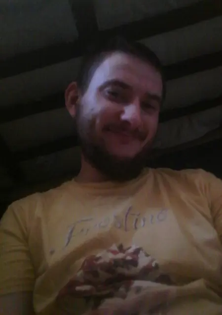 Вася из Ужгорода, мне 32, познакомлюсь без обязательств