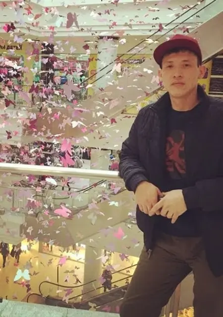 Сергей из Темиртау, ищу на сайте знакомства на одну ночь