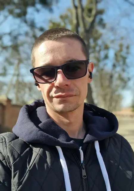 Я Виктор, 31, знакомлюсь без обязательств в Харькове