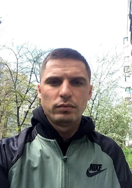 Я Андрій, 35, знакомлюсь на одну ночь в Ирпене
