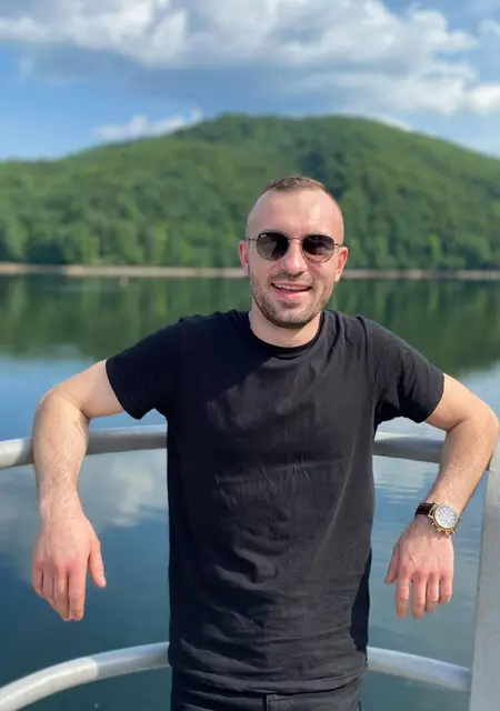 Mykola Turash из Львова, ищу на сайте знакомства на одну ночь