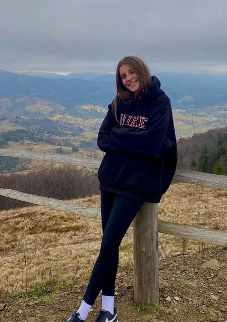 Анна из Градижска, ищу на сайте общение