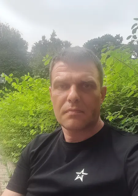 Я Евгений, 47, знакомлюсь без обязательств в Новопскове