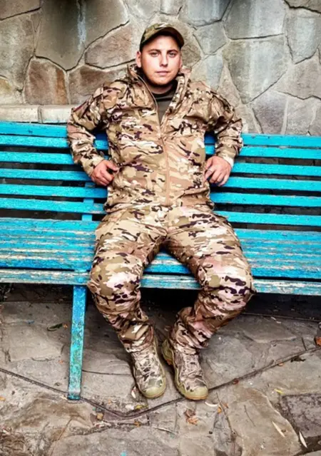 Я Живчик, 27 років з Волновахи, шукаю знайомства без зобов'язань