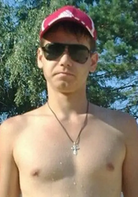 Валера из Речицы, мне 29, познакомлюсь на одну ночь