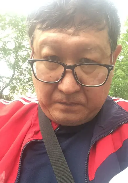 Булат из Алматы, ищу на сайте знакомства без обязательств