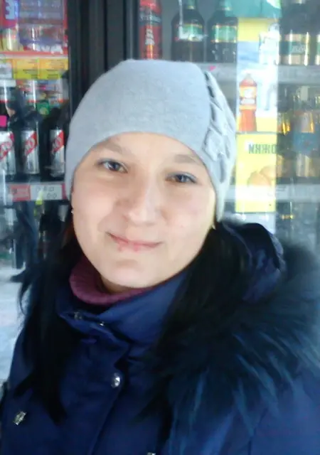Я Alina, 35, из Донецка, ищу знакомства на одну ночь