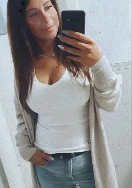 Ani из Берлина, мне 32, познакомлюсь