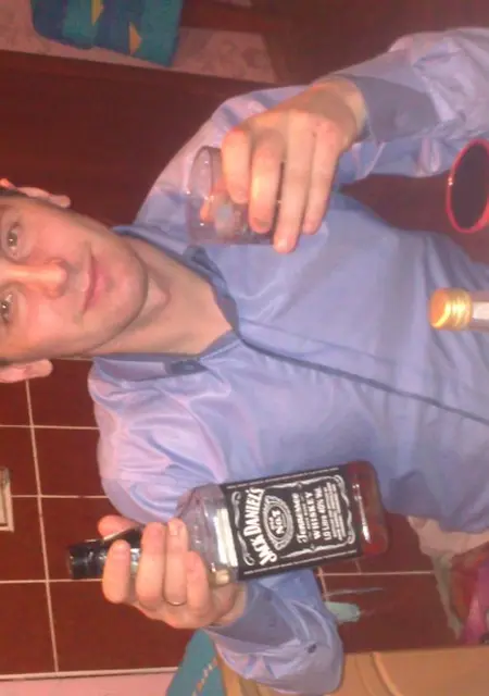 Я Александр, 37, из Барановичей, ищу знакомство для общения