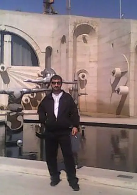 Я Мануел, 42, из Еревана, ищу знакомство для дружбы