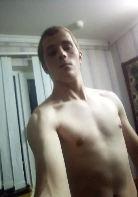 Сергей из Пружанов, ищу на сайте постоянные отношения