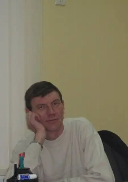 Я Алексей, 52, из Харькова, ищу знакомства без обязательств