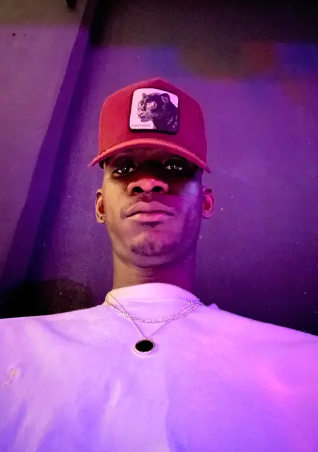 Я Mario, 35, из Милана, ищу знакомство для открытые отношения