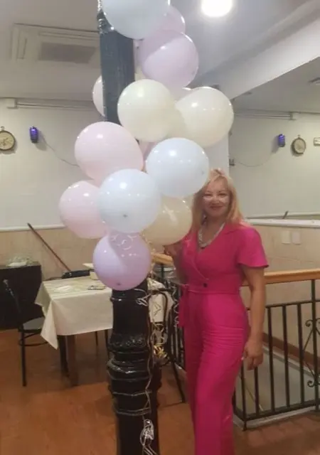 Soy Maria Yuli, 43 años de Madrid, busco conocer gente para conversación virtual