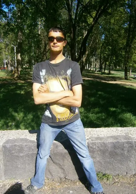 Я Николай, 36 років з Сум, шукаю знайомство для спілкування